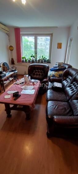 Crangasi metrou vanzare apartament 2 camere