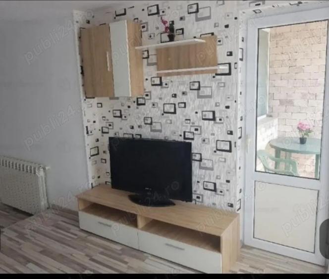 Inchiriez ap 2 cam. ultracentral, mobilat, loc parcare, 480 eur luna. - 14