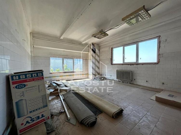 Spatiu pentru birouri240mp8 camere  Zona Gai -Centura   de Nord Arad - 2
