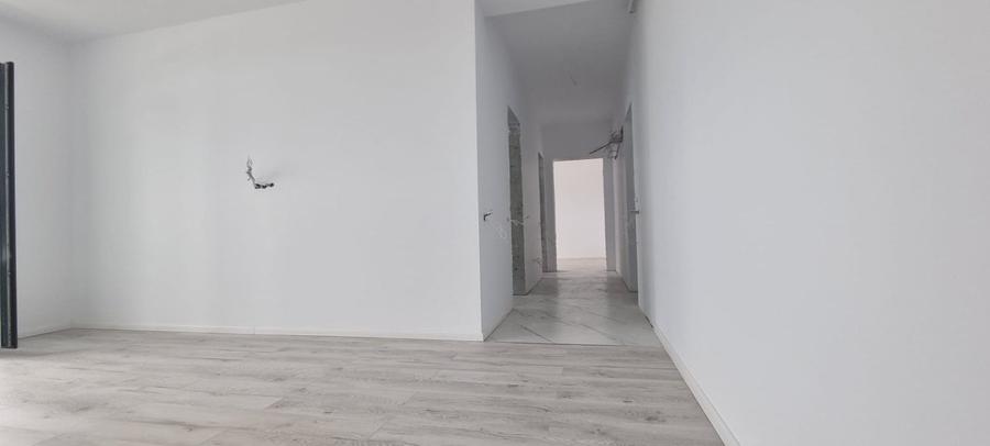 2 Camere Decomandat/ Terasa 37mp - 4