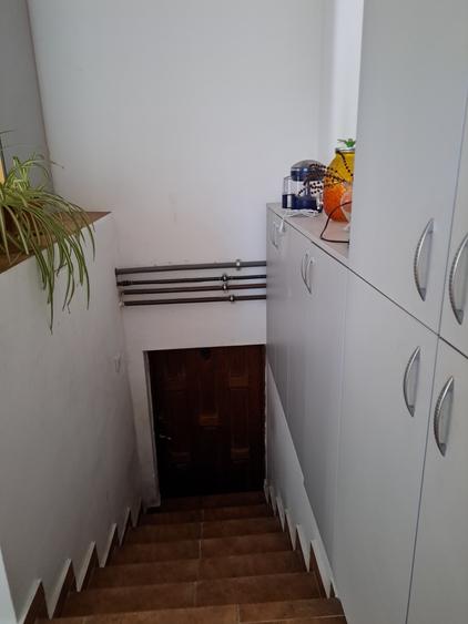 VILA IN REGIM DE INALTIME PARTER SI ETAJ ULTRAFINISATA PE 19 ARI TEREN - 18