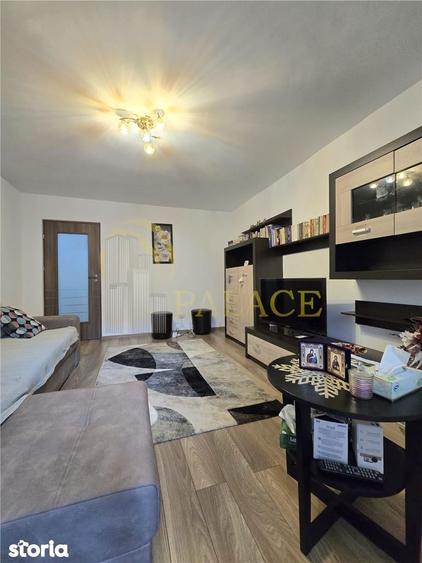 De vanzare || Apartament spatios | 2 camere - Decomandat || Prelungire - 8