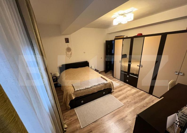 Apartament 3 camere, decomandat, bloc nou etaj 1 - 9