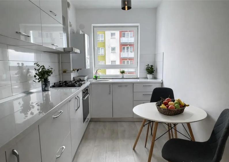 Eleganta garsoniera, decomandata, mobilata, terasa, boxa, Av - 4