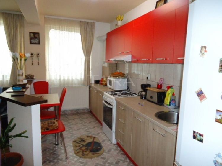 Apartament cu 2 camere semidecomandat, mobilat în Apahida