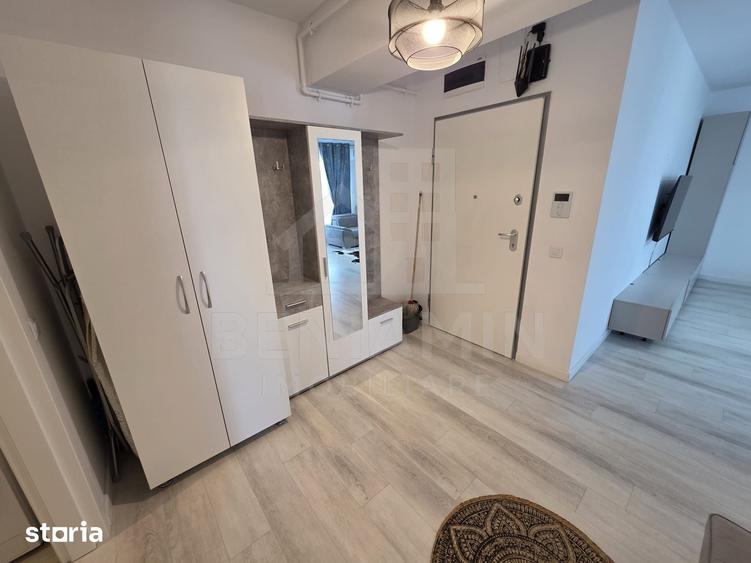 Apartament cu 2 camere semidecomandat în Craiovița Nouă