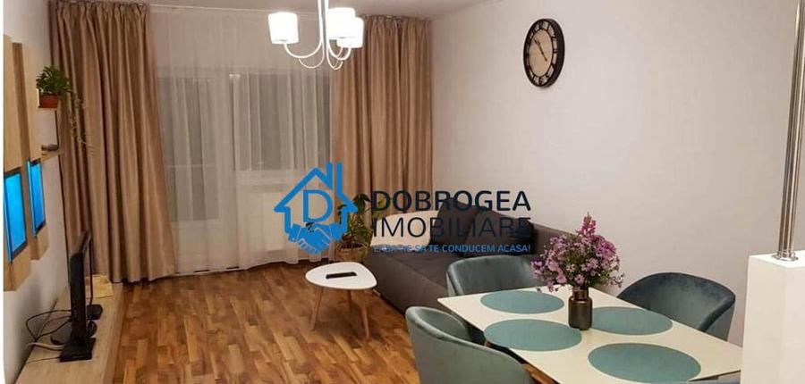 Apartament cu 3 camere decomandat, mobilat în Central