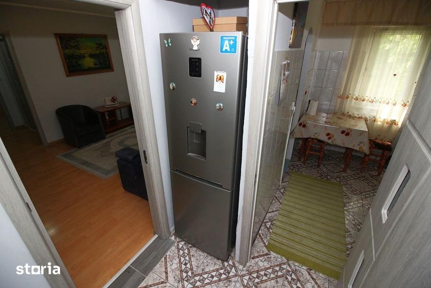 Apartament cu 2 camere semidecomandat în Cornișa