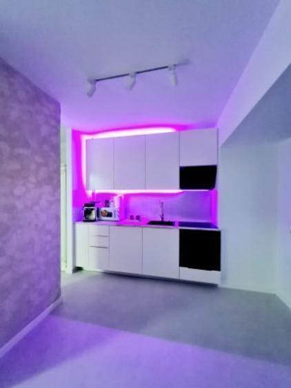 Apartament cu 3 camere decomandat în Tătărași
