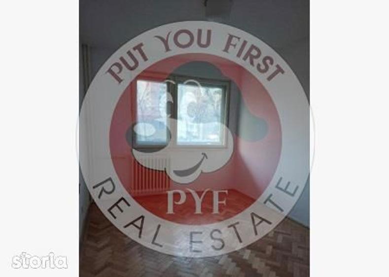 Apartament cu 3 camere decomandat în Drumul Taberei