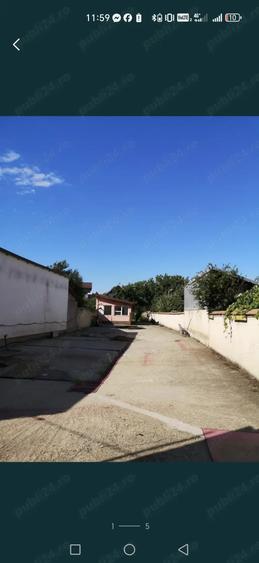 Spațiu comercial, de 450 mp, în Schela