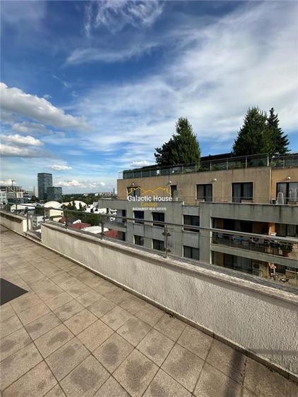 Apartament cu 5 camere decomandat, mobilat în Herăstrău