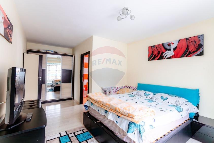 Casă individuală cu 5 camere cu Teren 1240 Mp în Băbana