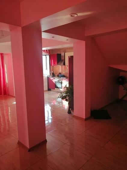 Casă cu 5 camere cu Teren 229 Mp în Periș