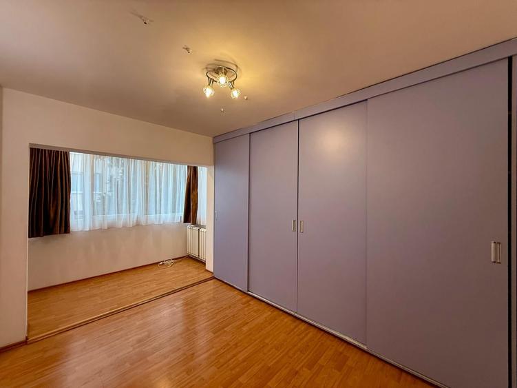 Apartament cu 3 camere decomandat în Mihai Eminescu