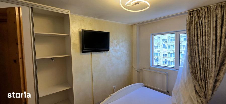 Apartament cu 3 camere decomandat în Crângași