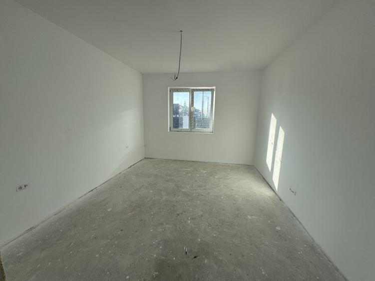 Duplex cu 3 camere cu Canalizare în Dudeștii Noi
