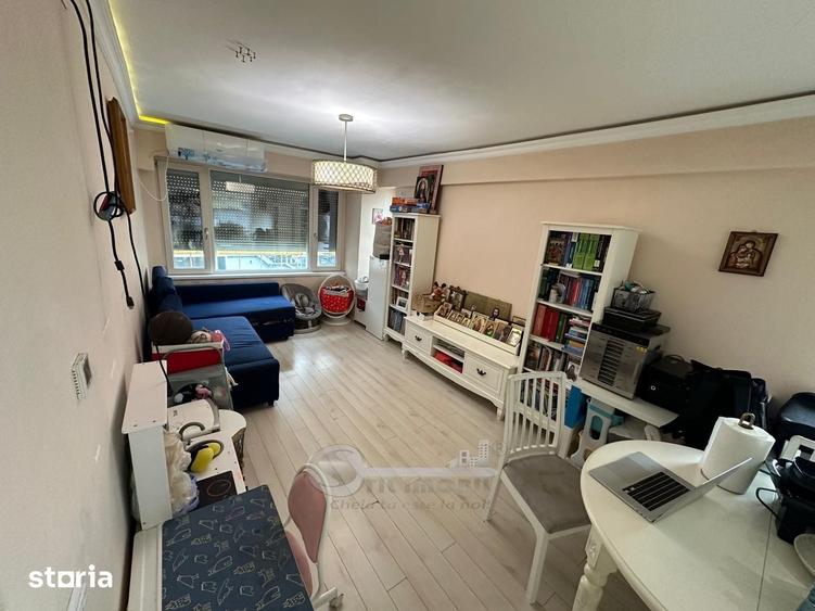 Apartament cu 4 camere în Ultracentral