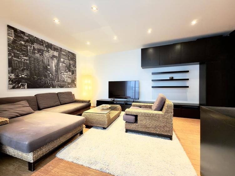 Apartament cu 2 camere semidecomandat, mobilat în Lizeanu