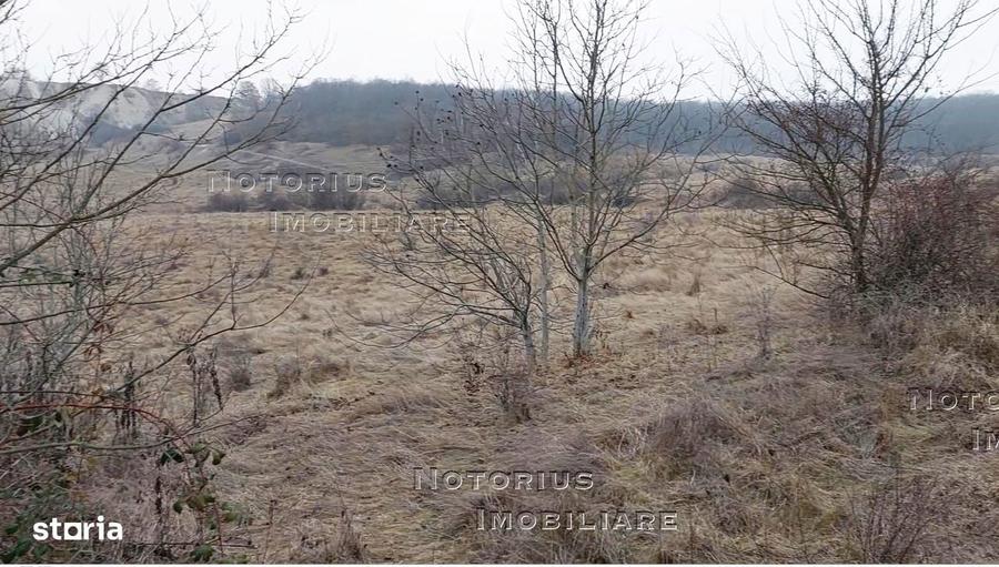 Teren de 1456 mp, în Central