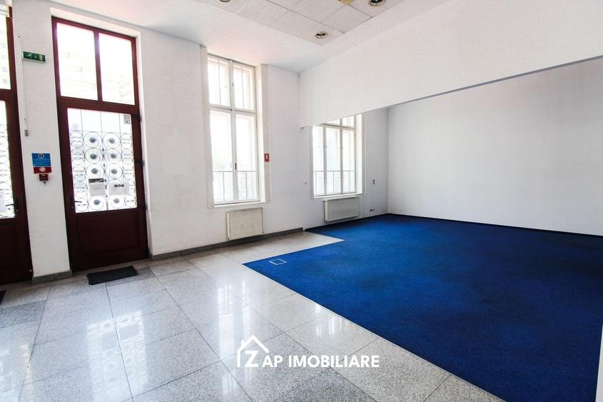 Birou, de 214.5299987793 mp, în Ultracentral