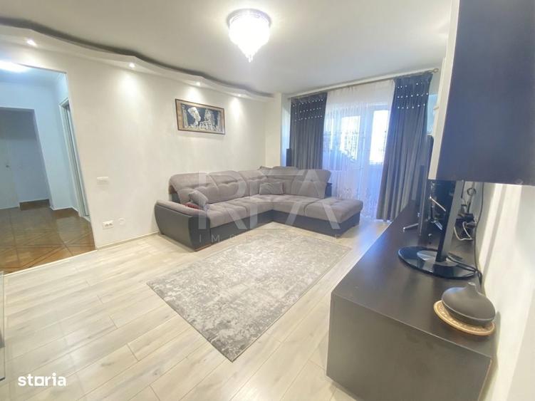 Apartament cu 3 camere semidecomandat în Ciupercenii Noi