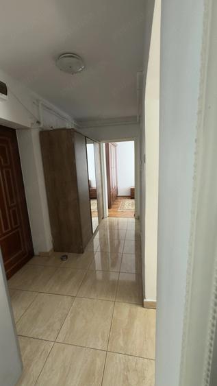 Apartament cu 2 camere decomandat în Săsar