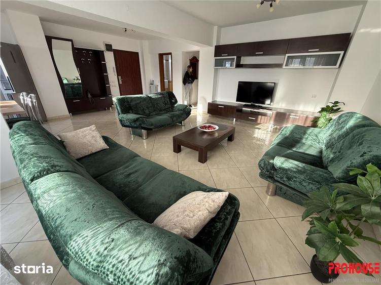 Apartament cu 3 camere, mobilat în Unirii