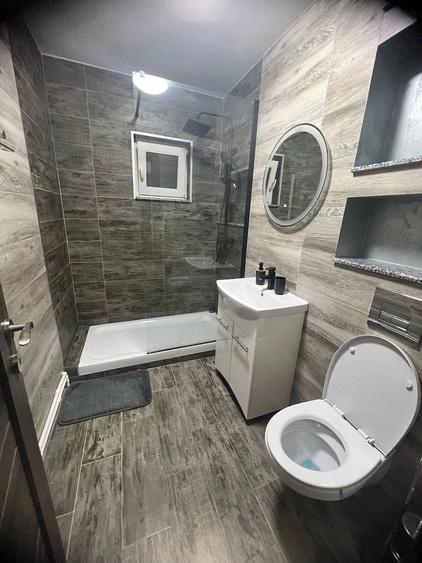 Apartament cu 2 camere decomandat în Dacia