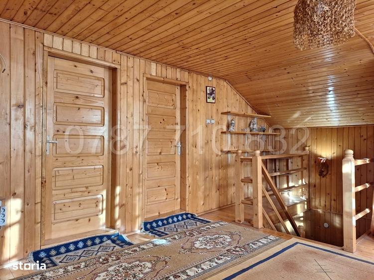 Casă cu 3 camere cu Teren 428 Mp în Măneciu