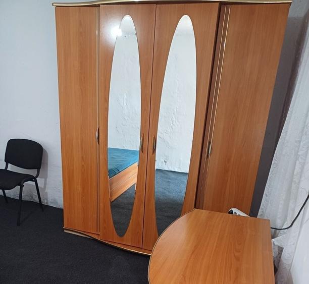 Casă cu 4 camere cu Teren 700 Mp în Viforâta