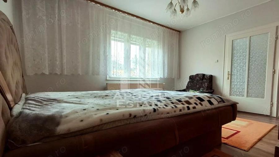 Casa Spatioasa cu Teren Generos in Vladimirescu - 19