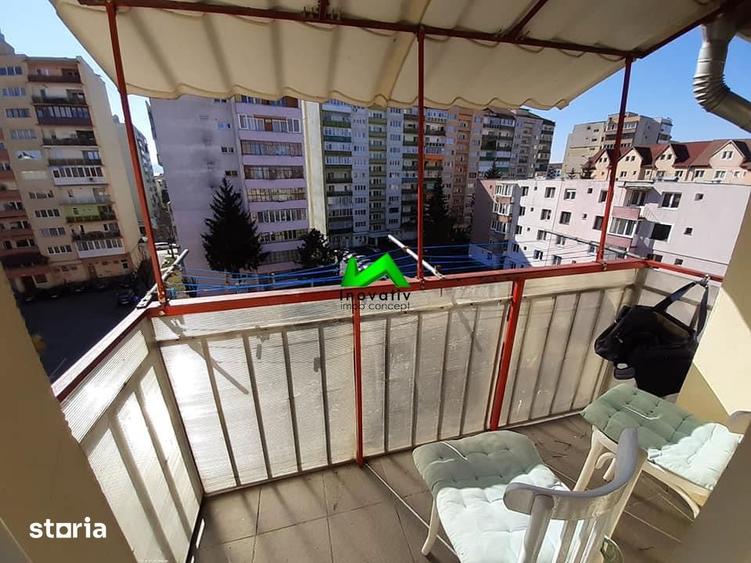Apartament de vanzare 4 camere Sibiu Cedonia - 1