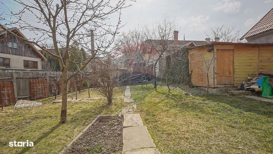 Casa individuala cu potential in zona centrala Sacele - 11