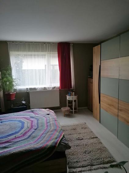 Vand apartament in casa - 1