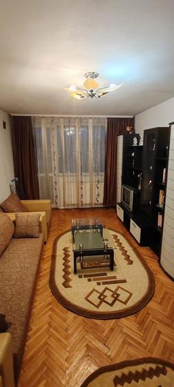 Inchiriez apartament 2 camere - 7