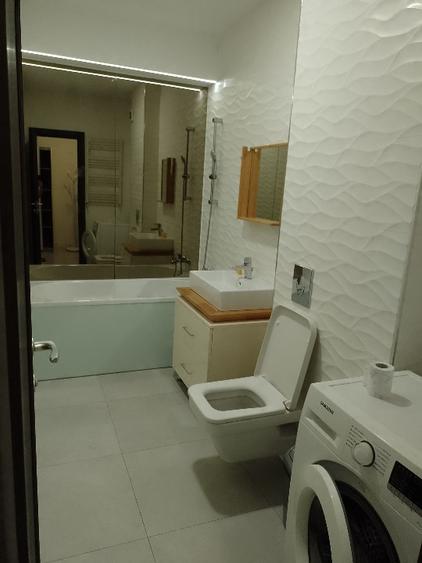 Închiriez garsonieră  - 1