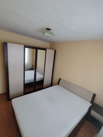 Inchiriez apartament 2 camere - 5