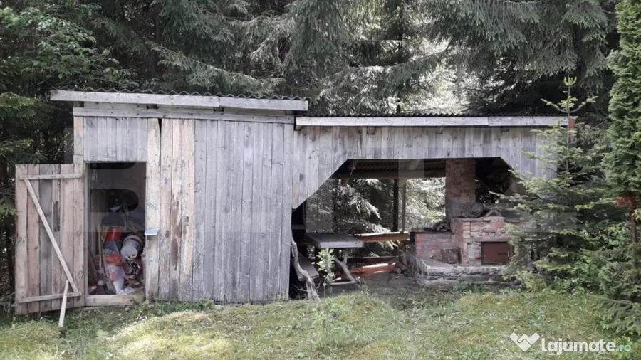 Casa de vacan?a in Piatra Fantanele + 4,5 arii teren - 3
