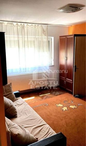 Apartament cu 2 camere semidecomandat în Soarelui