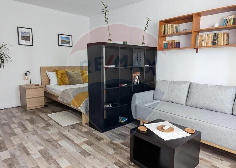 Vanzare Studio cochet spatios decomandat mobilat & utilat... - 9