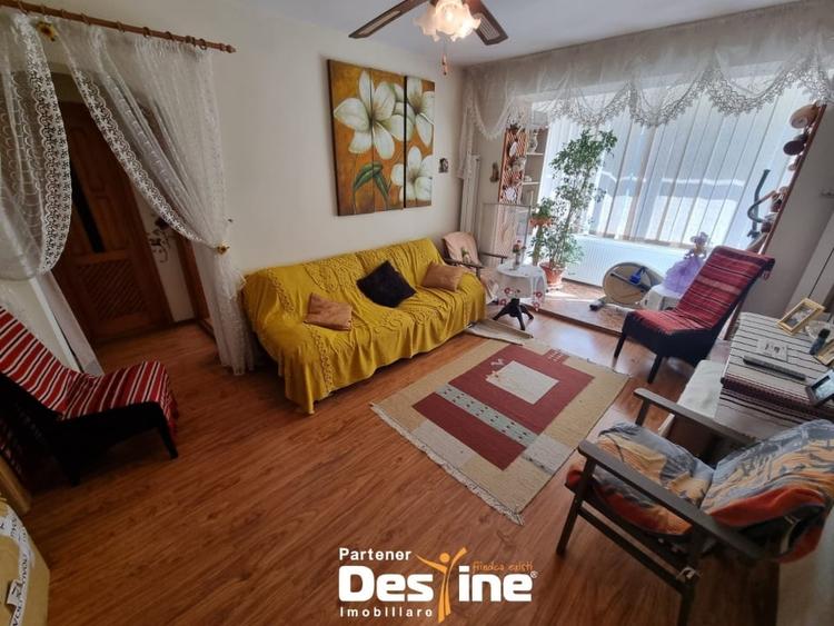 Pascani zona Deal – apartament 2 camere 48 mp, izolat, mobilat si utilat - 1