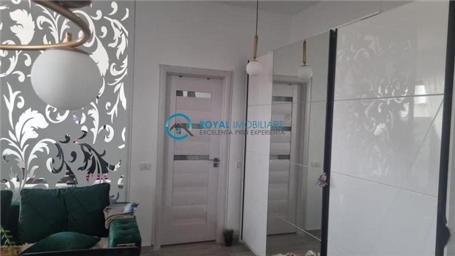 Royal Imobiliare - Vanzare Garsoniera bloc nou zona Mihai Bravu - 5