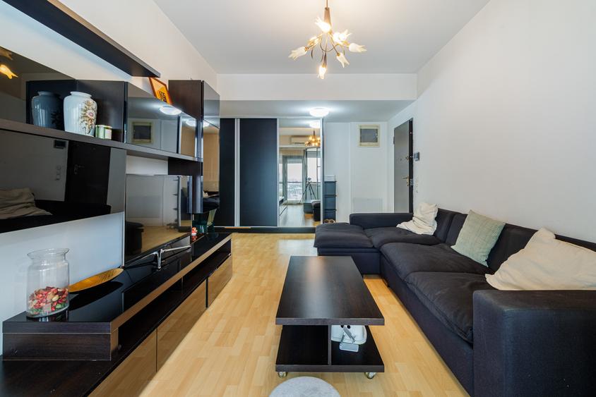 Vanzare 3 camere cu 2 bai si logie - Complex Delea Veche 24 - 3