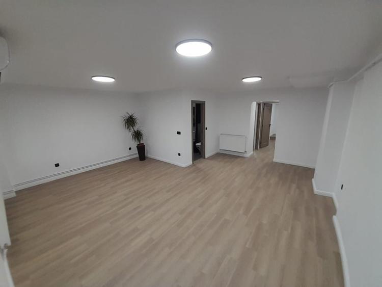 Spațiu comercial 70 mp, Zona ANDREI MURESANU - 1