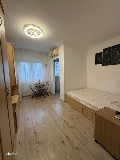 Garsoniera de inchiriat Sector 3 - 1