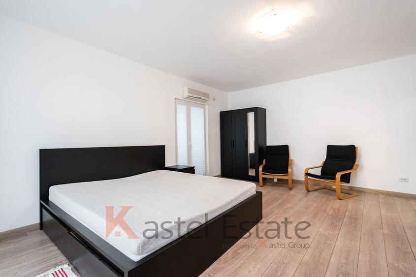 Garsoniera spatioasa | Eroilor  |  COMISION 0* - 4