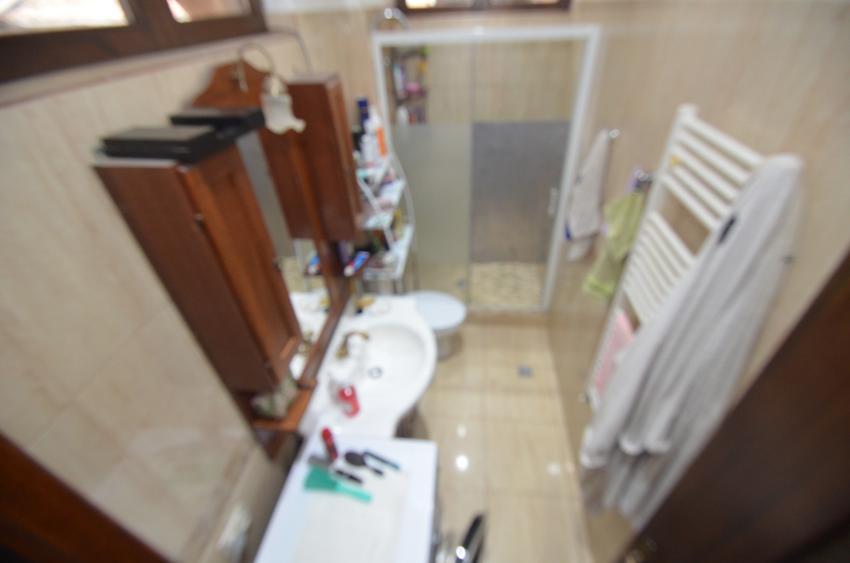 Apartament cu 3 camere si curte - 7