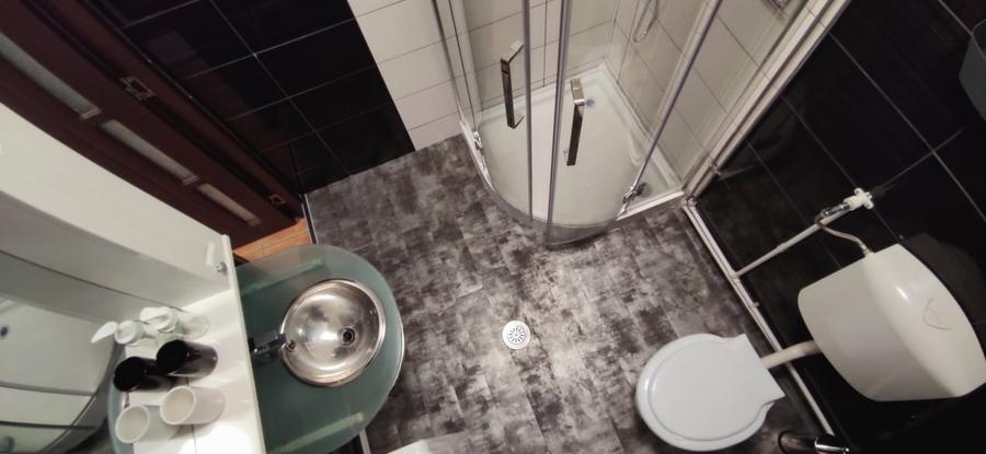 VAND APARTAMENT  DOUA CAMERE CU INTRĂRI SEPARATE - 19