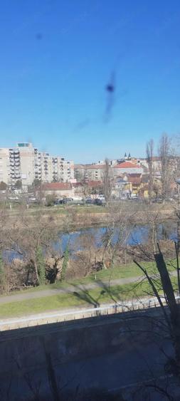 Apartament central 3 camere, Oradea, podul Decebal, et.3 - 3